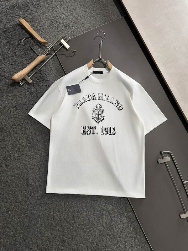 Wholesale Cheap High quality men's Prada Short Sleeve Replica Designer T Shirts for Sale