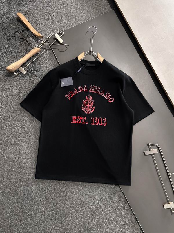 Wholesale Cheap High quality men's Prada Short Sleeve Replica Designer T Shirts for Sale