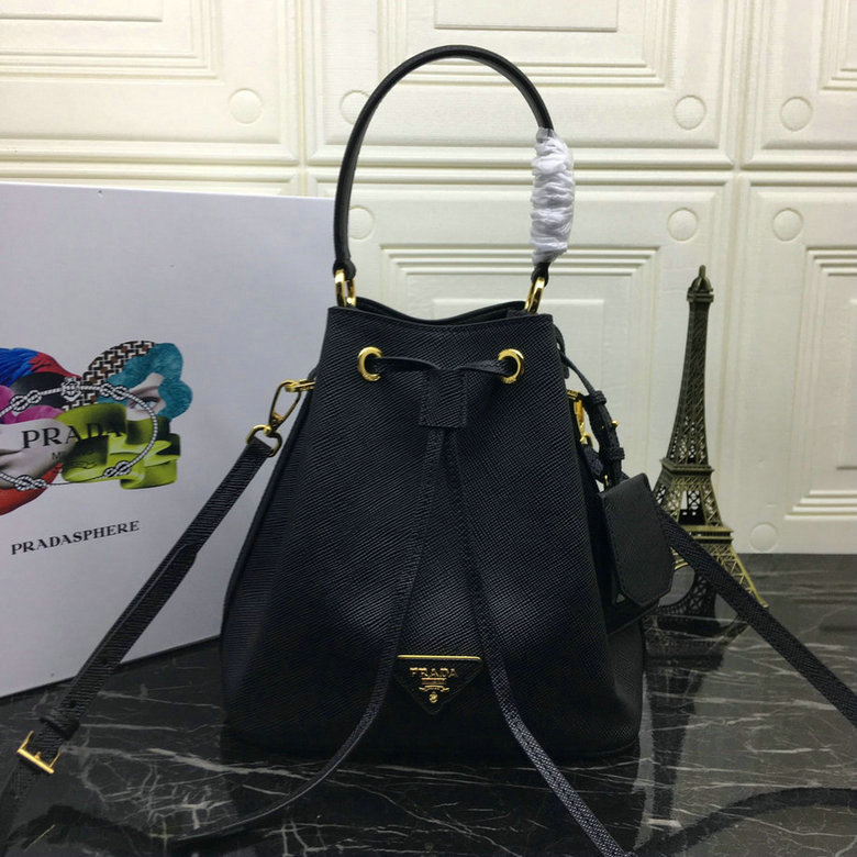 Wholesale Cheap Womens Prada bags for sale