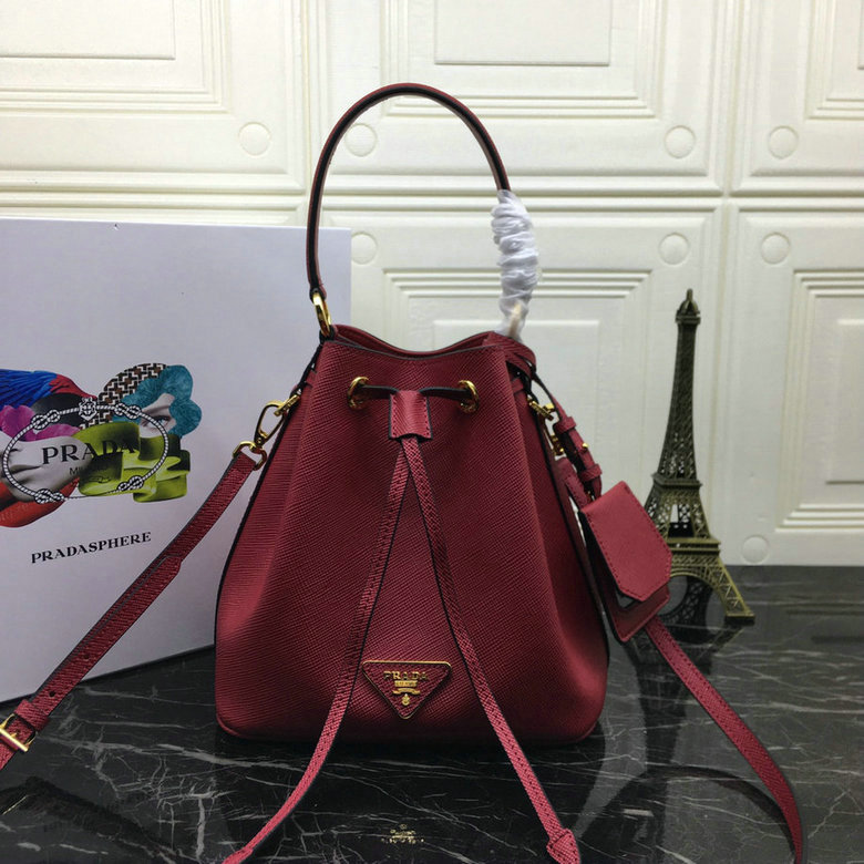 Wholesale Cheap Womens Prada bags for sale