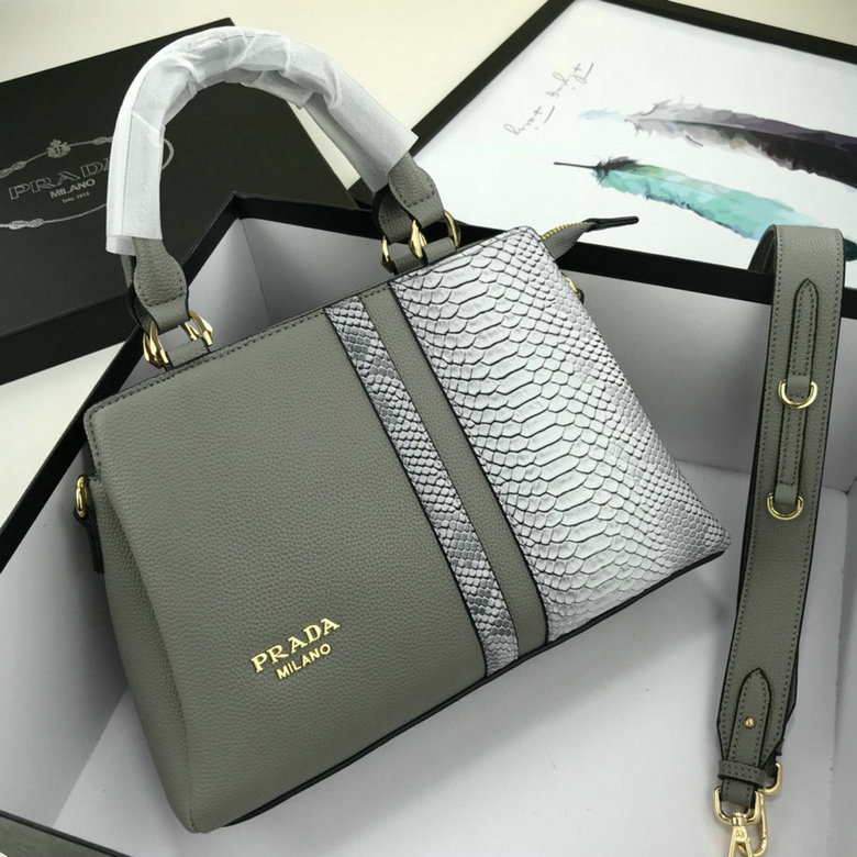Wholesale Cheap Designer Handbags AAA for sale