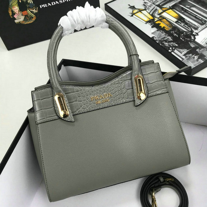 Wholesale Cheap Prada Designer Handbags for sale