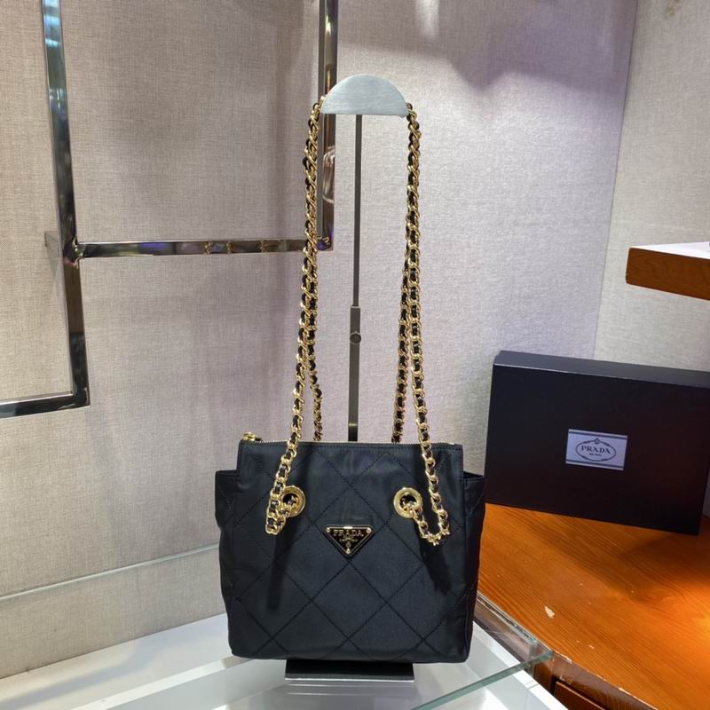 Wholesale Cheap P rada Designer bags for Sale