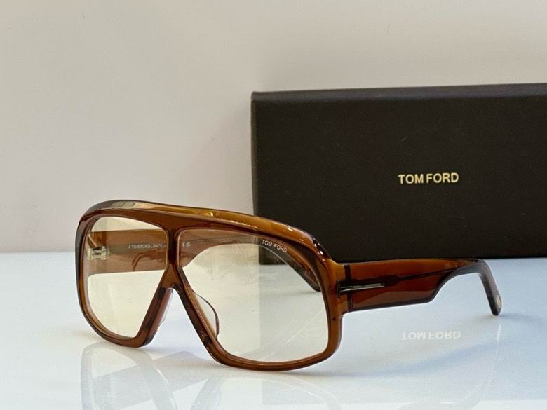 Wholesale Cheap AAA Tom Ford Replica Sunglasses for Sale