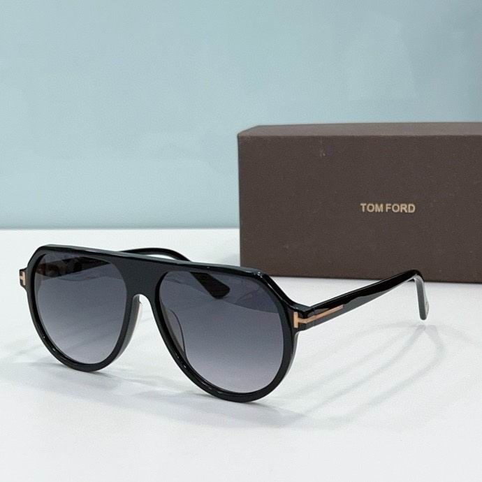 Wholesale Cheap AAA Tom Ford Replica Sunglasses for Sale