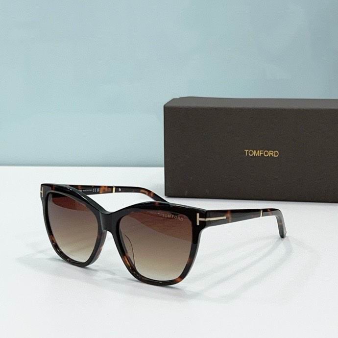 Wholesale Cheap AAA Tom Ford Replica Sunglasses for Sale