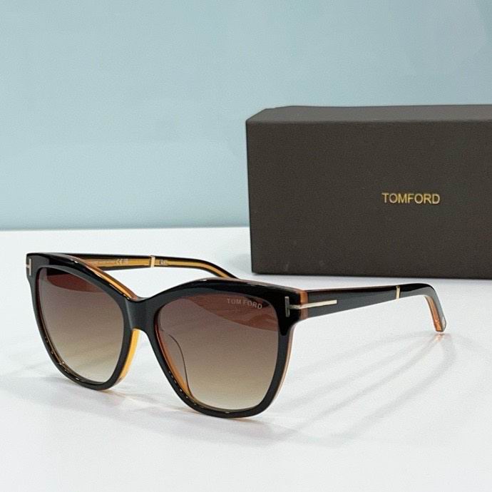 Wholesale Cheap AAA Tom Ford Replica Sunglasses for Sale