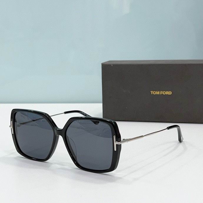 Wholesale Cheap AAA Tom Ford Replica Sunglasses for Sale