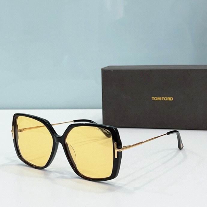 Wholesale Cheap AAA Tom Ford Replica Sunglasses for Sale