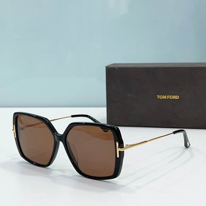 Wholesale Cheap AAA Tom Ford Replica Sunglasses for Sale