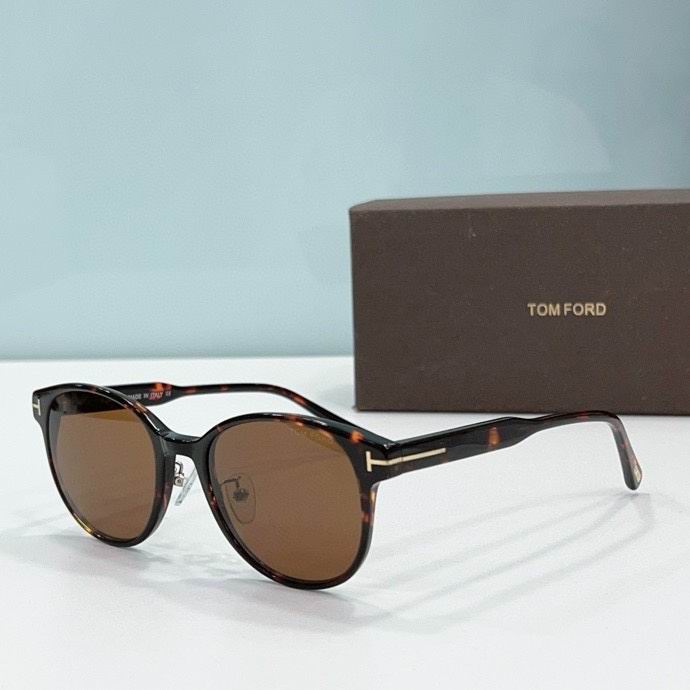 Wholesale Cheap AAA Tom Ford Replica Sunglasses for Sale