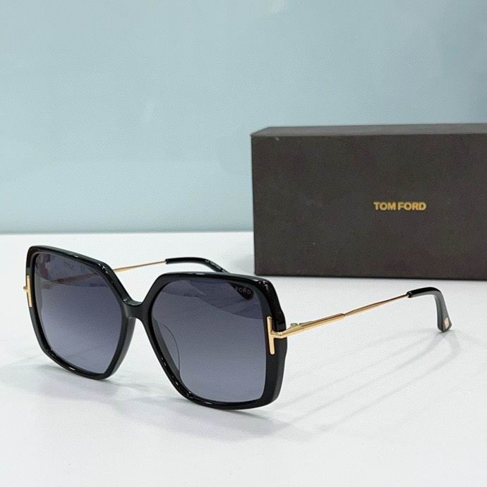 Wholesale Cheap AAA Tom Ford Replica Sunglasses for Sale