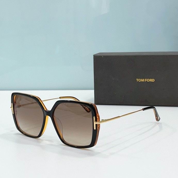 Wholesale Cheap AAA Tom Ford Replica Sunglasses for Sale