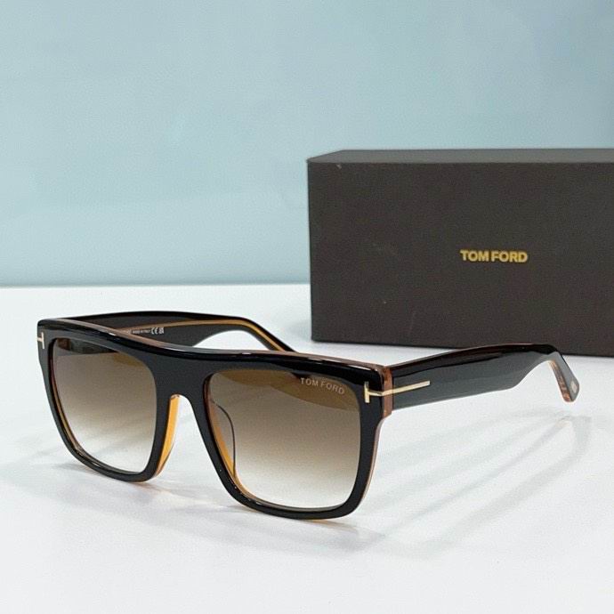 Wholesale Cheap AAA Tom Ford Replica Sunglasses for Sale