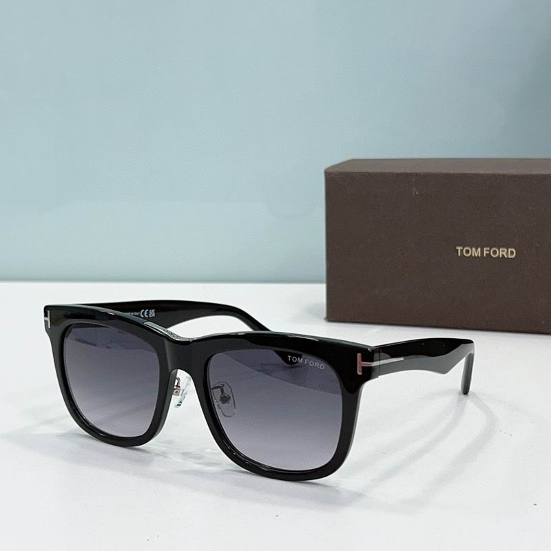 Wholesale Cheap AAA Tom Ford Replica Sunglasses for Sale