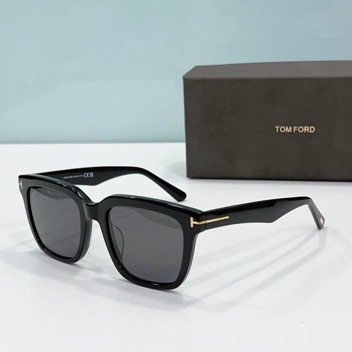 Wholesale Cheap AAA Tom Ford Replica Sunglasses for Sale