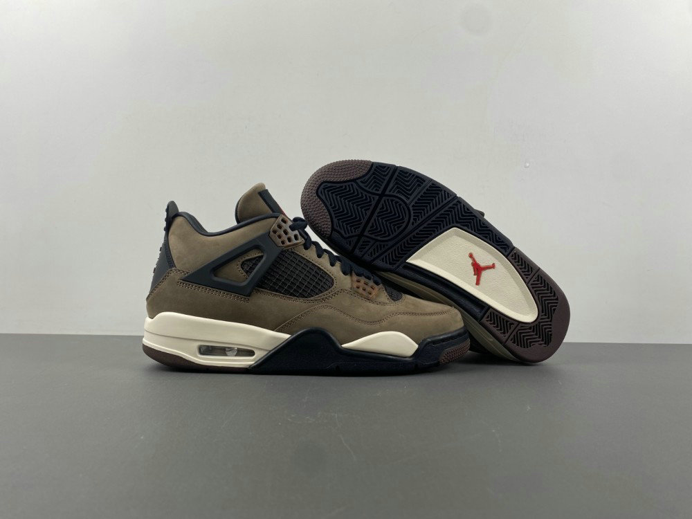 Travis Scott x Air Jordan 4 Retro Brown Sneaker AJ4-882335