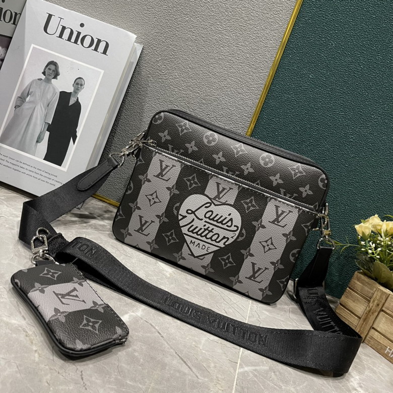 Wholesale Cheap Aaa Louis Vuitton Trio Messenger Bags for Sale