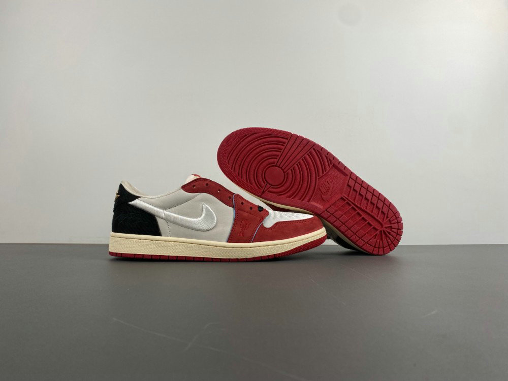 Trophy Room x Air Jordan 1 Low OG “Rookie Card Home” HV6157-100