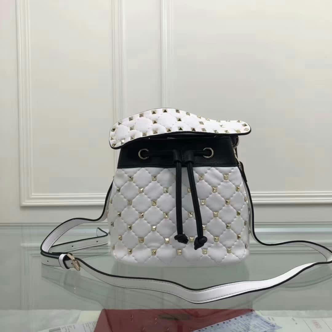 Wholesale Cheap Valentin o Women bags for sale
