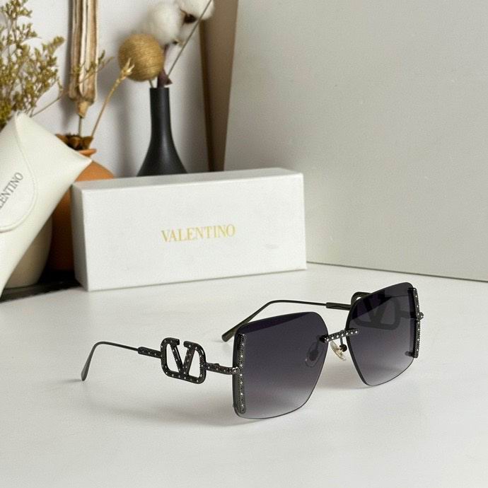 Wholesale Cheap Valentino Replica Sunglasses AAA for Sale