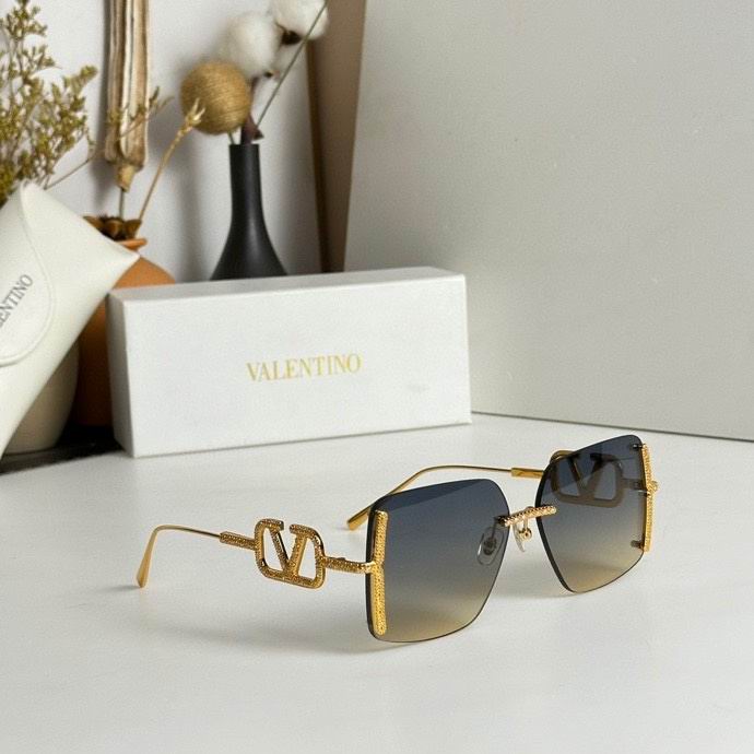 Wholesale Cheap Valentino Replica Sunglasses AAA for Sale