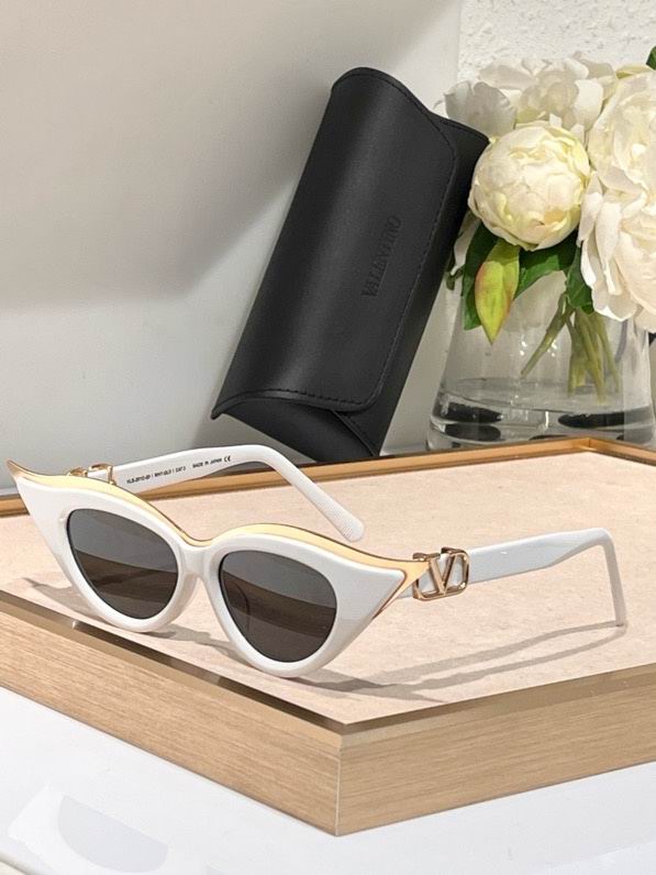 Wholesale Cheap Valentino Replica Sunglasses AAA for Sale