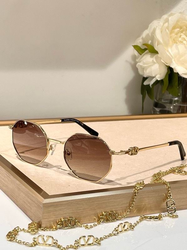 Wholesale Cheap Valentino Replica Sunglasses AAA for Sale