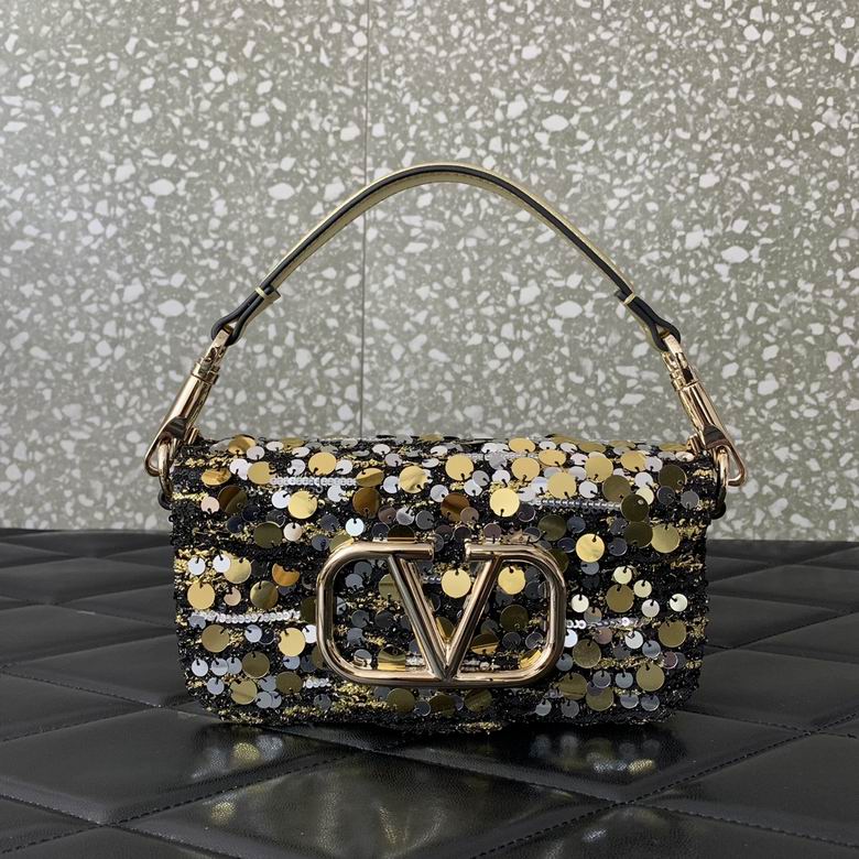 Wholesale Cheap V.alentino Replica Designer bags for Sale