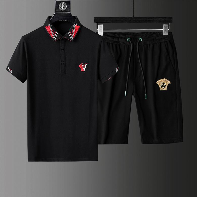 Wholesale Cheap V ersace men Short Sleeve Tracksuits for Sale