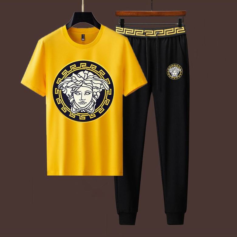 Wholesale Cheap V ersace Short Sleeve MEN Tracksuits for Sale