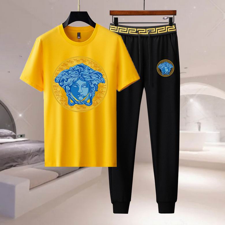 Wholesale Cheap V ersace Short Sleeve MEN Tracksuits for Sale