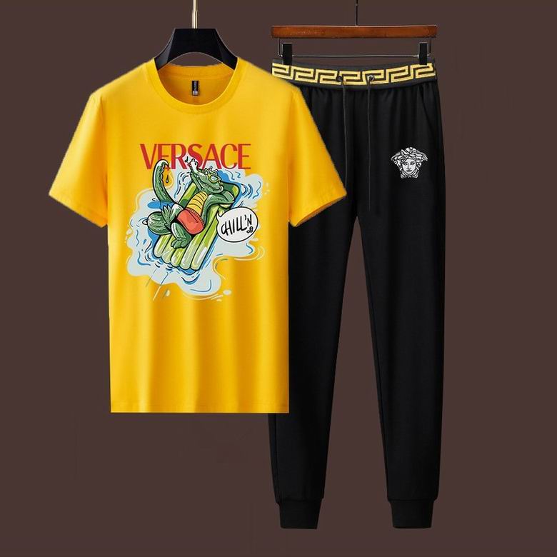 Wholesale Cheap V ersace Short Sleeve MEN Tracksuits for Sale