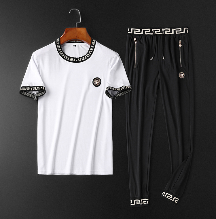 Wholesale Cheap V ersace men Short Sleeve Tracksuits for Sale