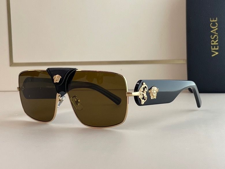 Wholesale Cheap AAA Versace Replica Sunglasses for Sale