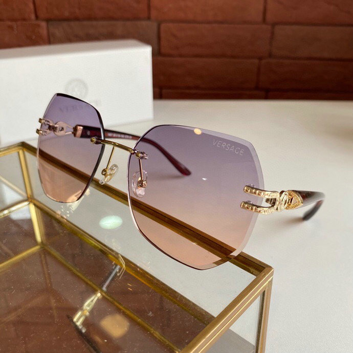 Wholesale Cheap V ersace AAA Sunglasses For Sale