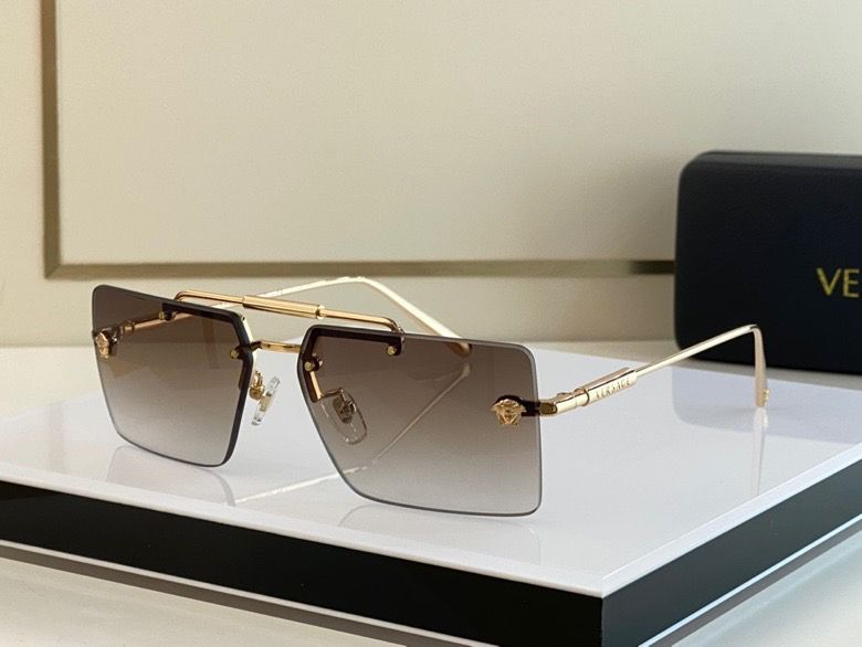 Wholesale Cheap AAA Versace Replica Sunglasses for Sale