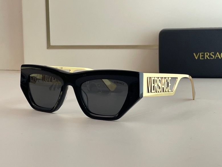 Wholesale Cheap AAA Versace Replica Sunglasses for Sale