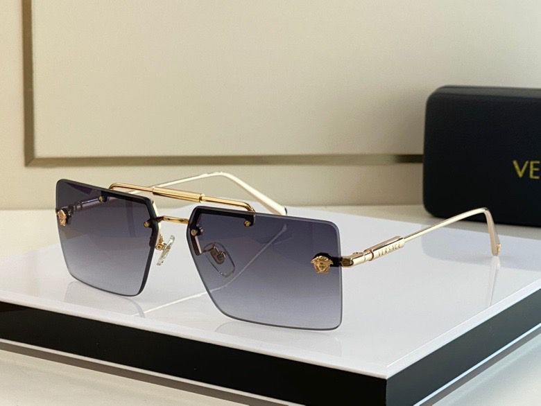 Wholesale Cheap AAA Versace Replica Sunglasses for Sale