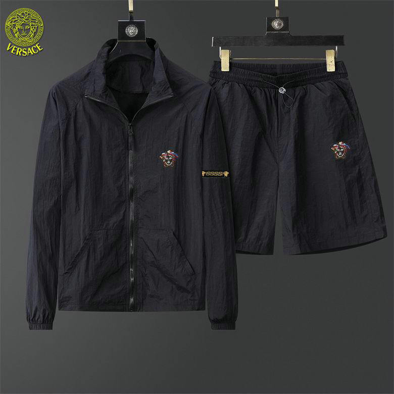 Wholesale Cheap Versace Designer Tracksuits for Sale