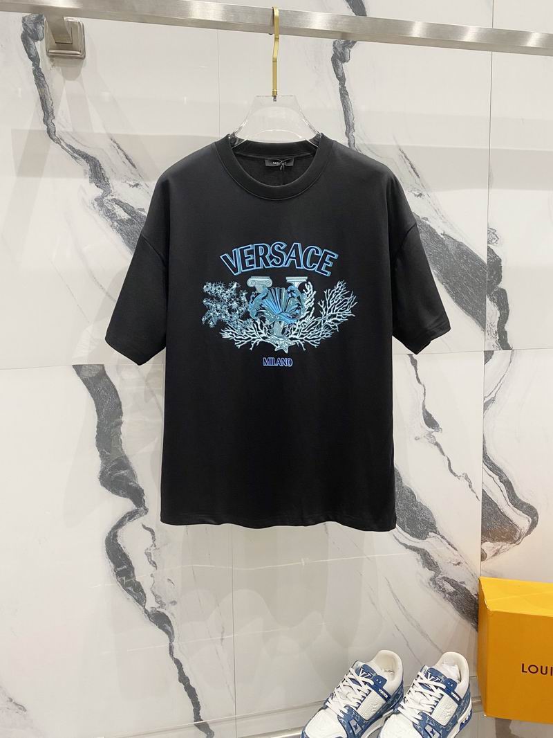 Wholesale Cheap High-quality women Versace Short Sleeve Replica Designer T Shirts for Sale