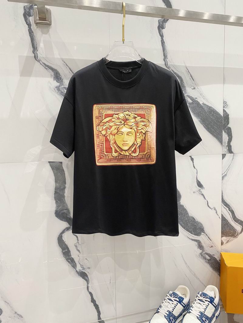 Wholesale Cheap High-quality women Versace Short Sleeve Replica Designer T Shirts for Sale