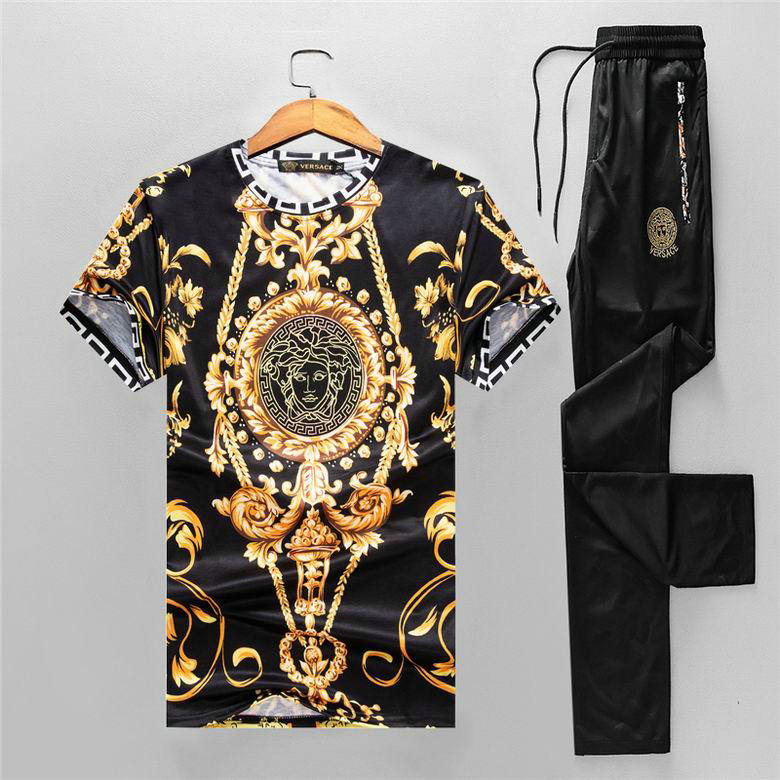 Wholesale Cheap V ersace mens Fashion Short Sleeve Tracksuits for Sale