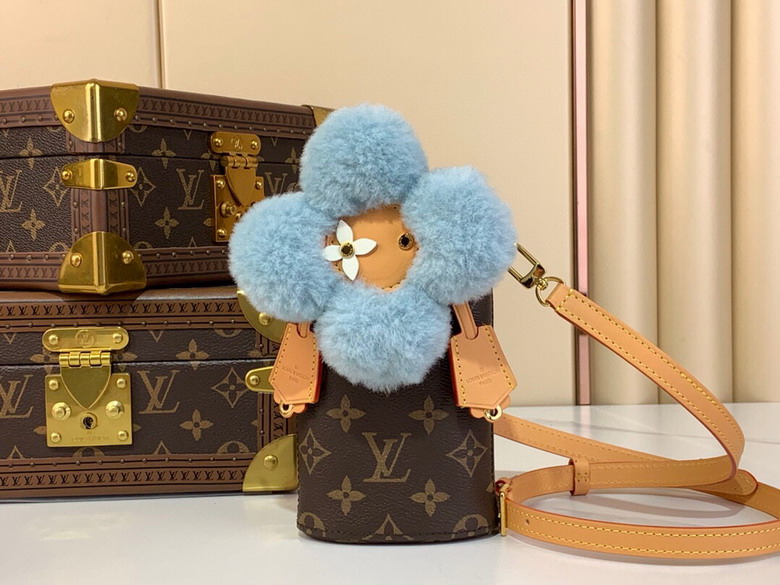 Wholesale High quality AAA Louis Vuitton Vivienne Phone Pouch m12269 bags for Sale