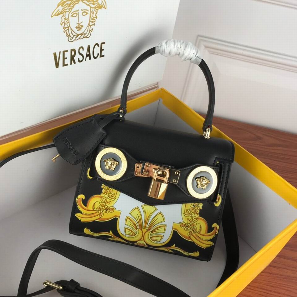 Wholesale Cheap P rada AAA Designer bag for Sale