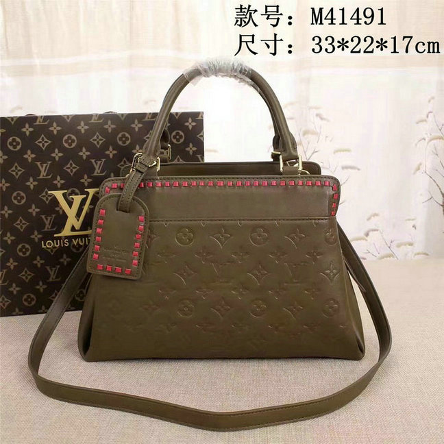 Wholesale AAA Louis Vuitton Classic Handbags for Women-099