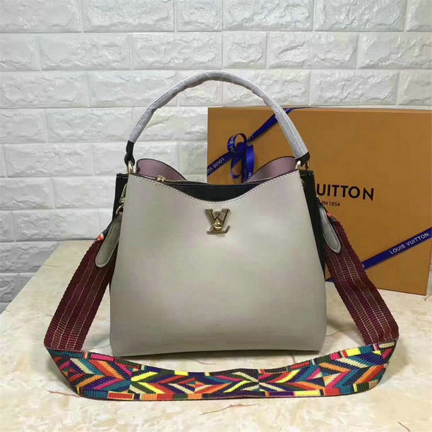 Wholesale New Louis Vuitton AAA Handbags Women-119