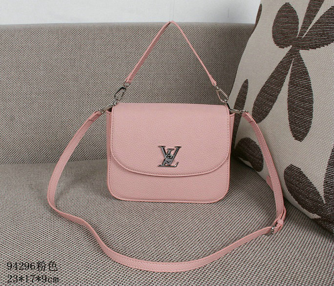 Wholesale AAA Louis Vuitton Classic Handbags for Women-074