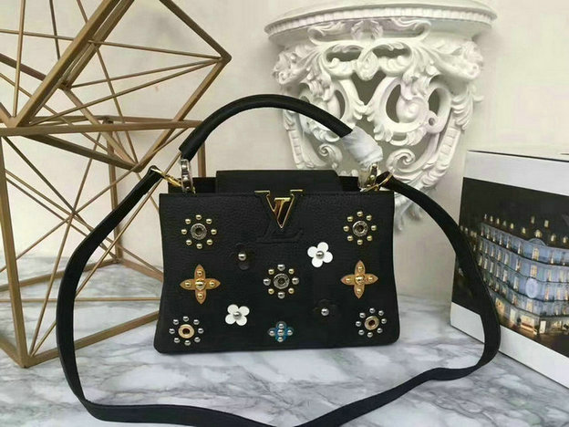 Wholesale AAA Louis Vuitton Classic Handbags for Women-089