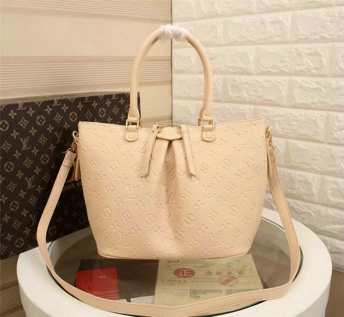 Wholesale AAA Louis Vuitton Classic Handbags for Women-097